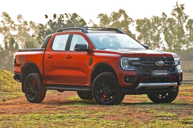 FORD RANGER STORMTRAK ĐƯỢC XÁC NHẬN RA MẮT TẠI VIỆT NAM